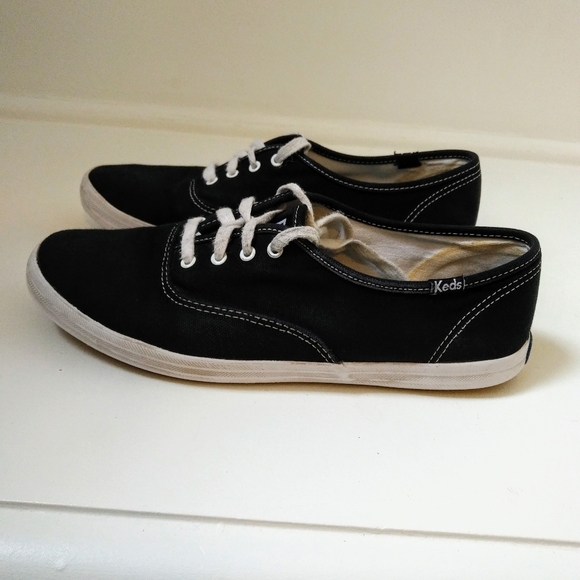 Black Keds - Picture 8 of 10